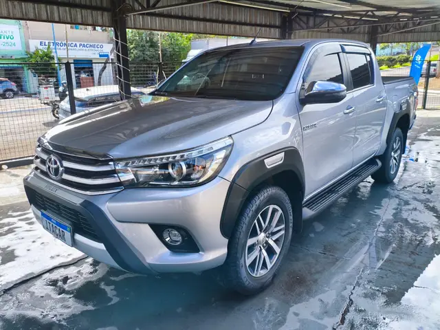 Carro Toyota Hilux Cabine Dupla 2018 Hilux 2.8 TDI SRX CD 4x4 (Aut)