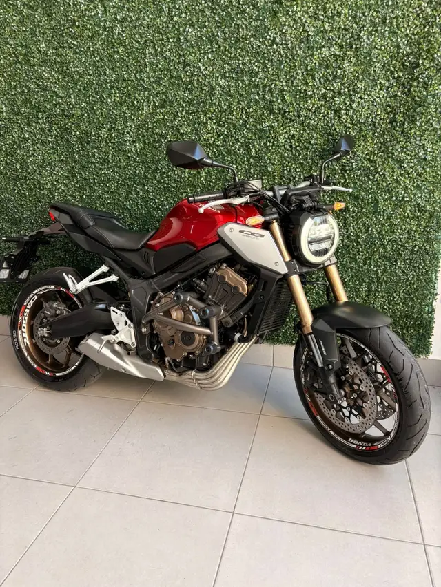 Moto Honda CB 650R 2023 (ABS)
