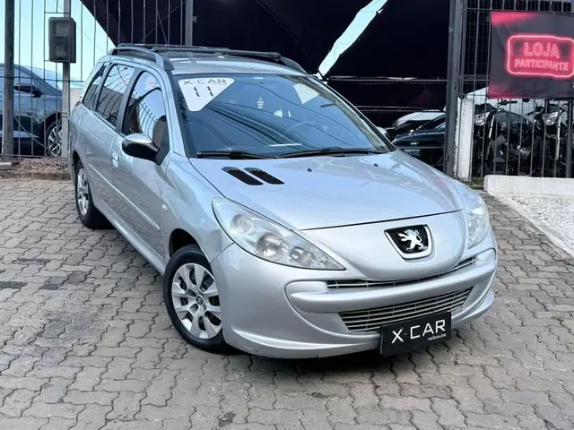Carro Peugeot 207 SW 2011 XR 1.4 8V (flex)