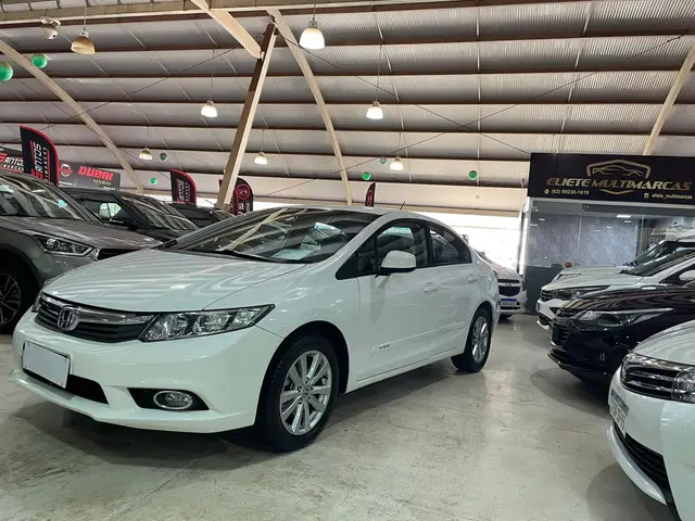 Carro Honda Civic 2015 LXS 1.8 i-VTEC (Aut) (Flex)