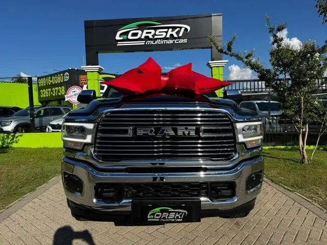 Carro Ram 3500 2022 Laramie 6.7