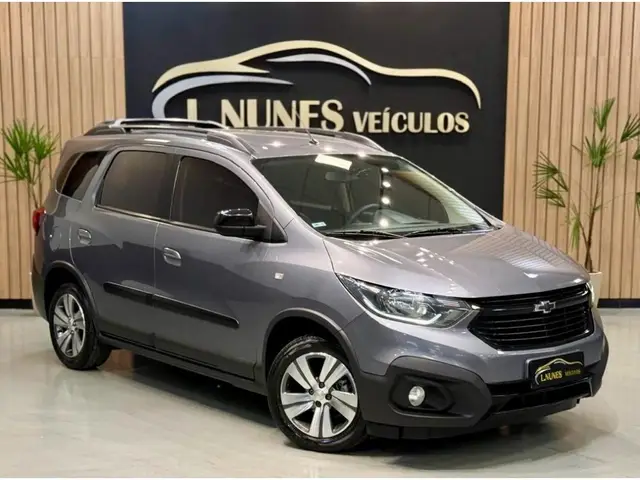 Carro Chevrolet Spin 2022 Activ 7S 1.8 (Flex) (Aut)