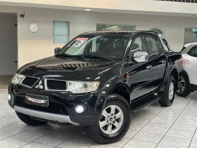 Carro Mitsubishi L200 Triton Sport 2013 3.2 DI-D 4x4 (Aut)