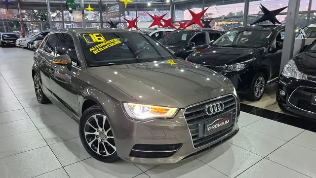 Carro Audi A3 Sportback 2016 A3 1.4 TFSI Sportback Ambiente S Tronic