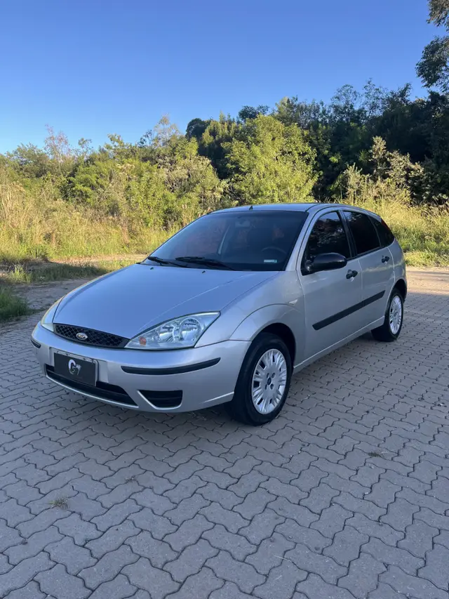 Carro Ford Focus Hatch 2008 GLX 1.6 8V