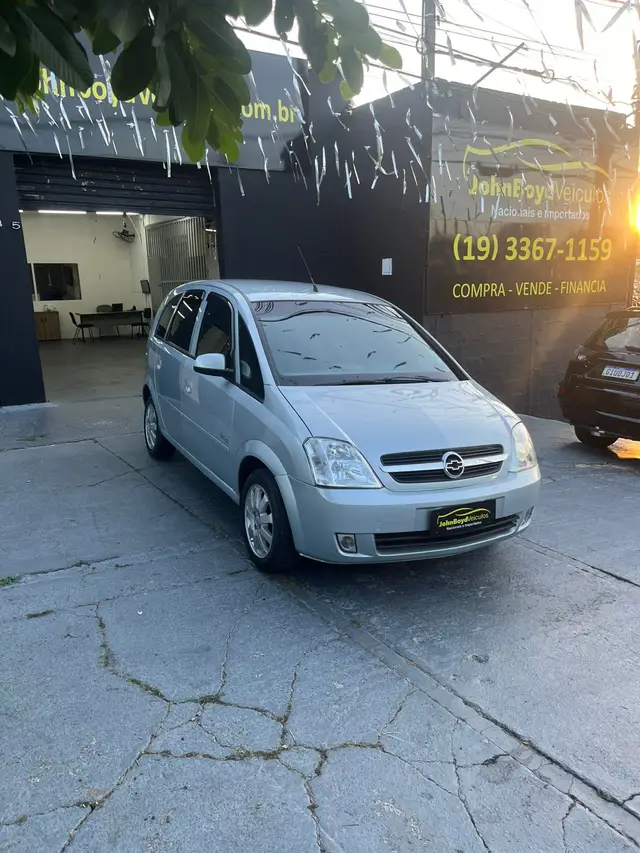Carro Chevrolet Zafira 2006 Elite 2.0 (Flex)