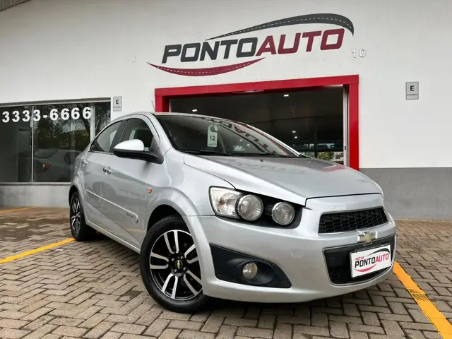 Carro Chevrolet Sonic Sedan 2012 LTZ (Aut)