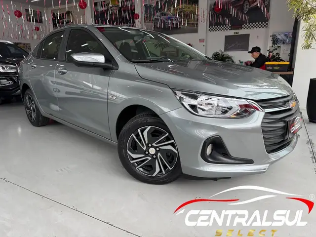 Carro Chevrolet Onix Plus 2024 LT 1.0