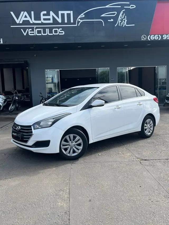 Carro Hyundai HB20S 2016 1.6 Comfort Plus (Flex)