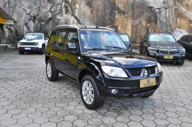 Carro Mitsubishi Pajero TR4 2010 2.0 16V 4x4 (flex) (aut)