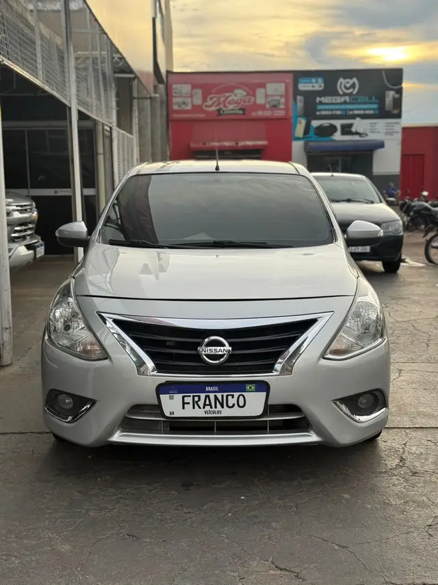 Carro Nissan Versa 2020 1.6 16V SV FlexStart CVT (Flex)