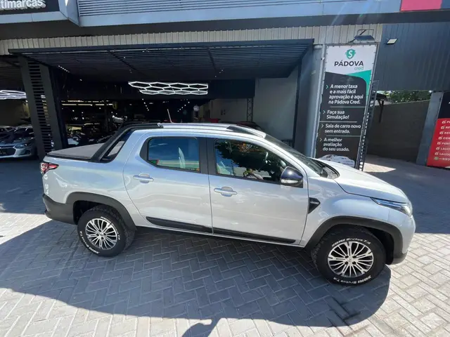 Carro Fiat Strada 2023 Ranch 1.3 Flex 8V CD Aut.