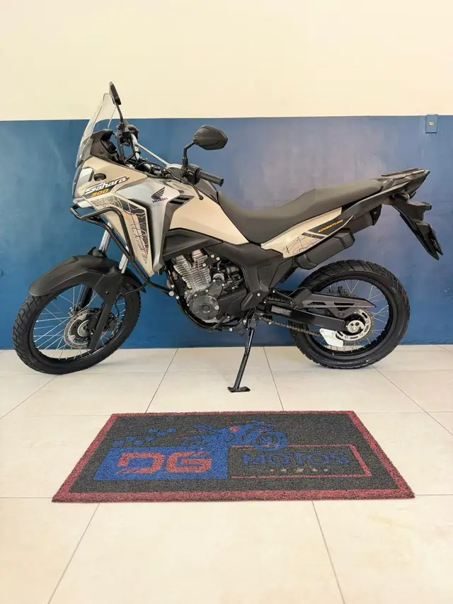 Moto Honda XRE Sahara 300 2025 Adventure