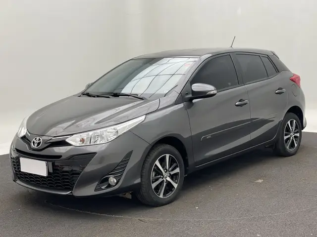 Carro Toyota Yaris 2021 1.5 XS Connect CVT (Flex)