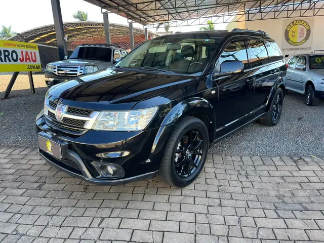 Carro Fiat Freemont 2015 2.4 16V Precision (Aut)