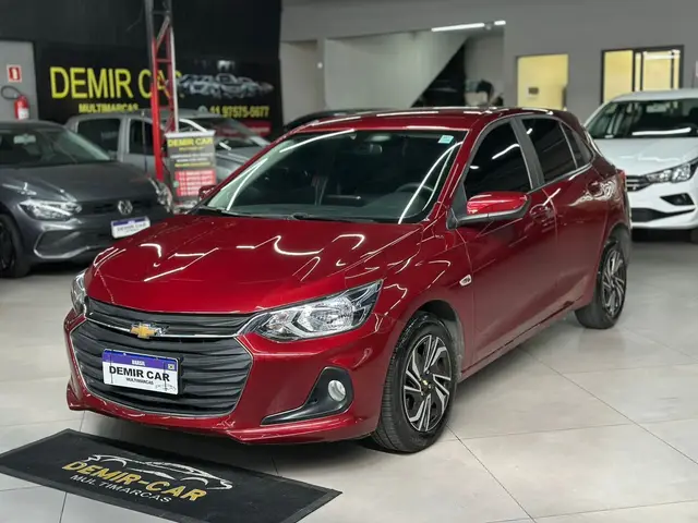 Carro Chevrolet Onix 2024 LT 1.0