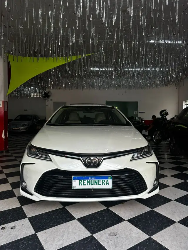Carro Toyota Corolla 2020 1.8  HYBRID FLEX ALTIS PREMIUM CVT