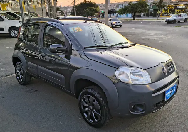 Carro Fiat Uno 2012 Way 1.0 8V (Flex) 4p