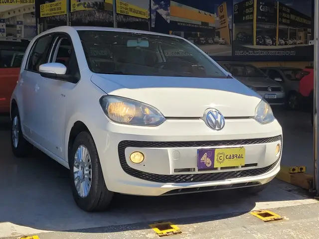 Carro Volkswagen Up! 2017 1.0 12v E-Flex move up!