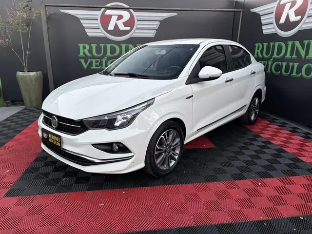 Carro Fiat Cronos 2019 1.8 Precision E.Torq AT6 (Flex)