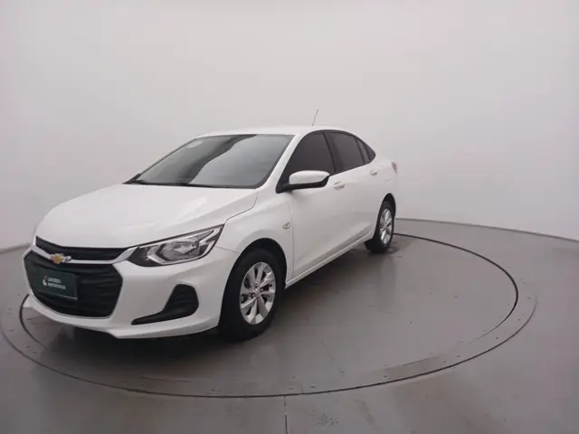 Carro Chevrolet Onix Plus 2023 LT 1.0