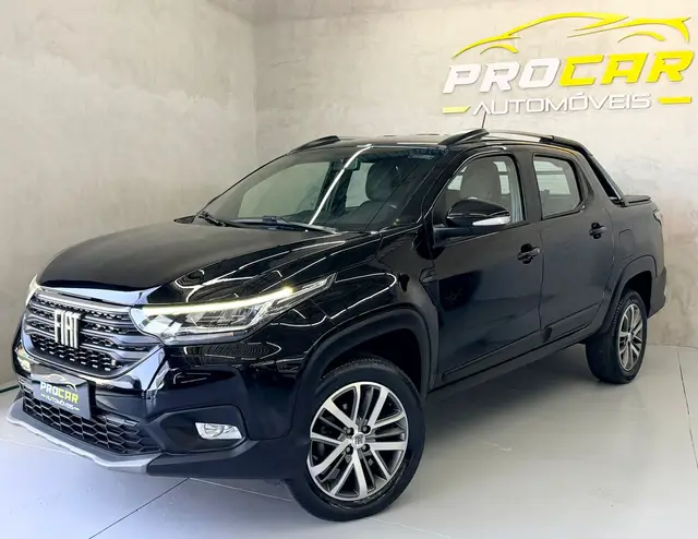 Carro Fiat Strada 2023 Volcano 1.3 CD (Flex)