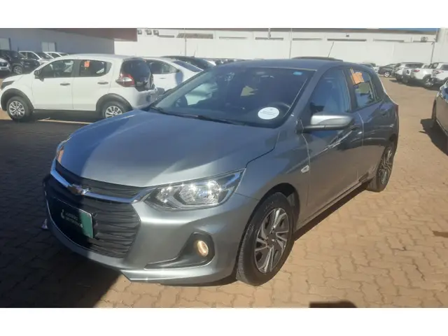 Carro Chevrolet Onix 2025 LT 1.0