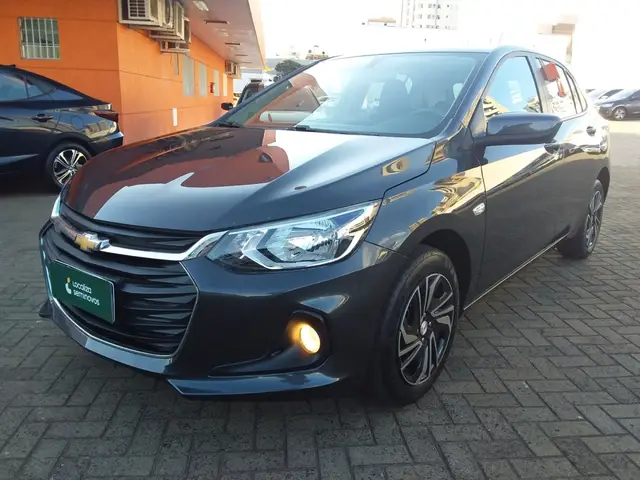 Carro Chevrolet Onix 2025 LT 1.0