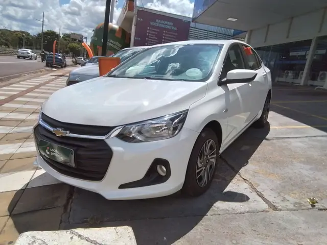 Carro Chevrolet Onix Plus 2025 LT 1.0