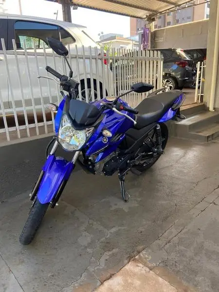 Moto Yamaha Fazer FZ15 2023 ABS