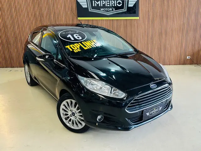 Carro Ford Fiesta Hatch 2016 SE Powershift 1.6 (Flex)