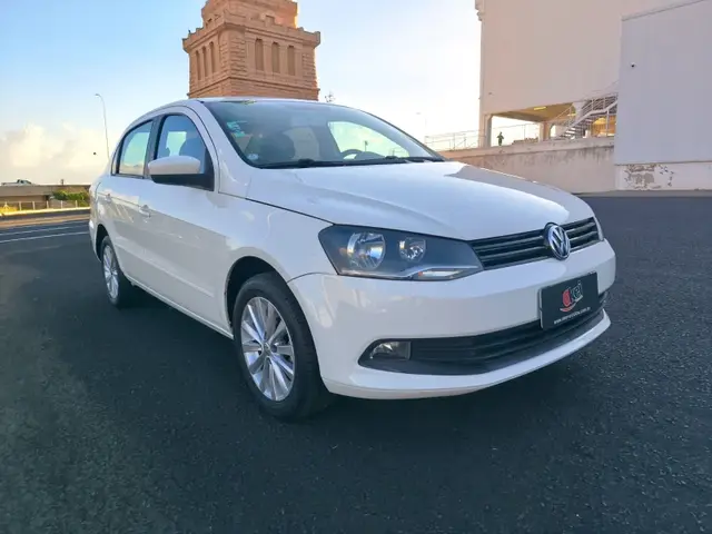 Carro Volkswagen Voyage 2014 1.6 VHT City (Flex)