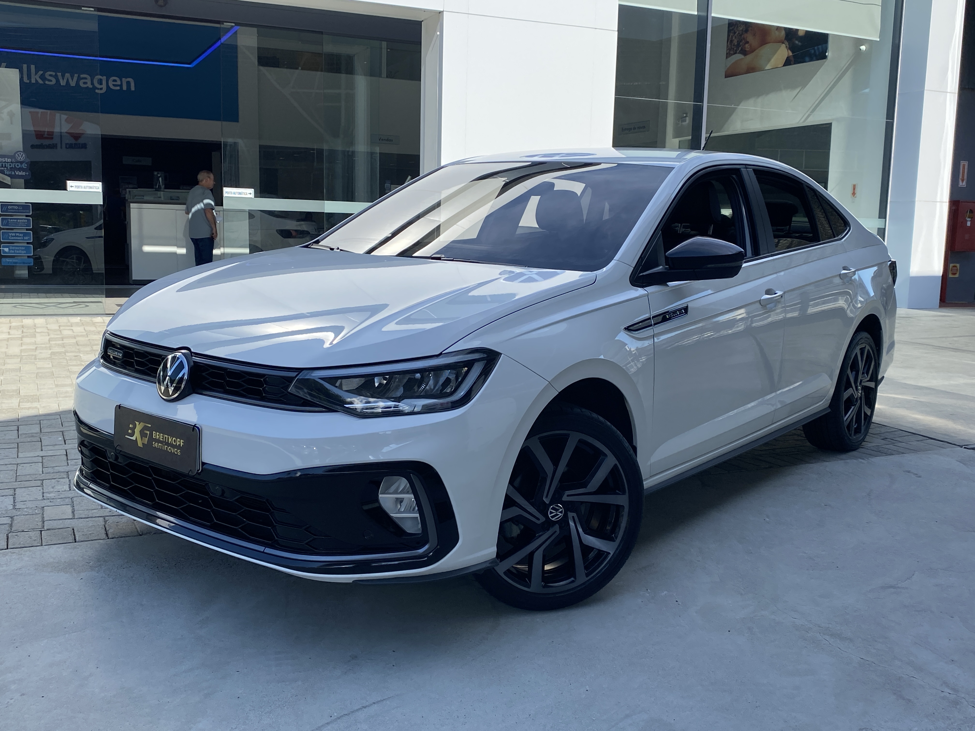 VW - Volkswagen-Virtus-Exclusive 250 TSI 1.4