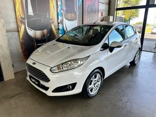 Carro Ford New Fiesta Hatch 2015 New Fiesta SE 1.5 16V