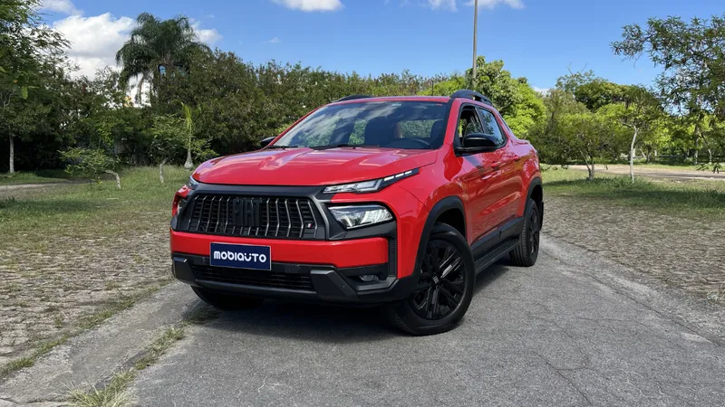 Fiat Toro ficará mais econômica com sistema híbrido de Jeep Renegade?