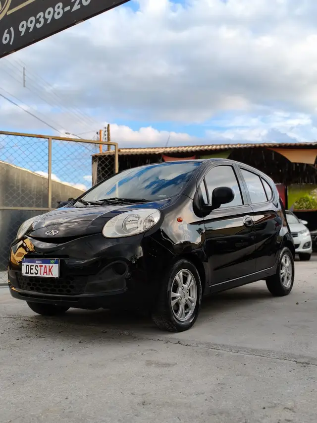 Carro CAOA Chery QQ 2018 New  Look 1.0 (Flex)