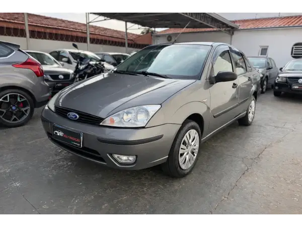 Carro Ford Focus Sedan 2008 GLX 1.6 8V