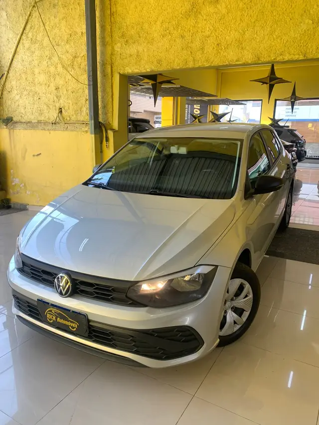 Carro Volkswagen Polo 2025 Track 1.0 Flex 12V 5p