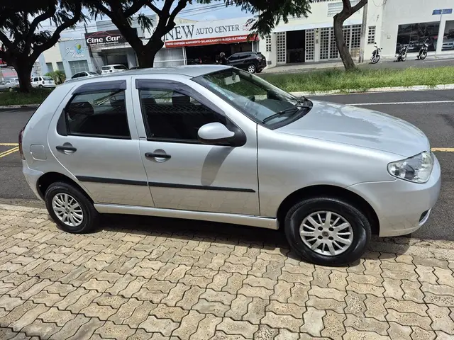 Carro Fiat Palio 2012 Fire 1.0 8V (Flex) 4p