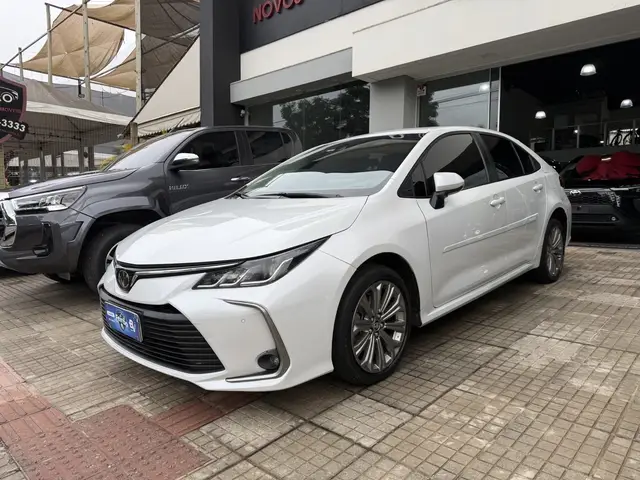 Carro Toyota Corolla 2023 XEi 2.0 Flex