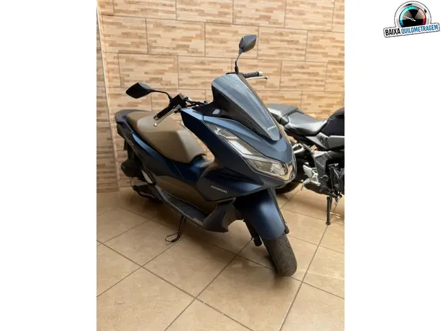 Moto Honda PCX 160 2023 DLX ABS
