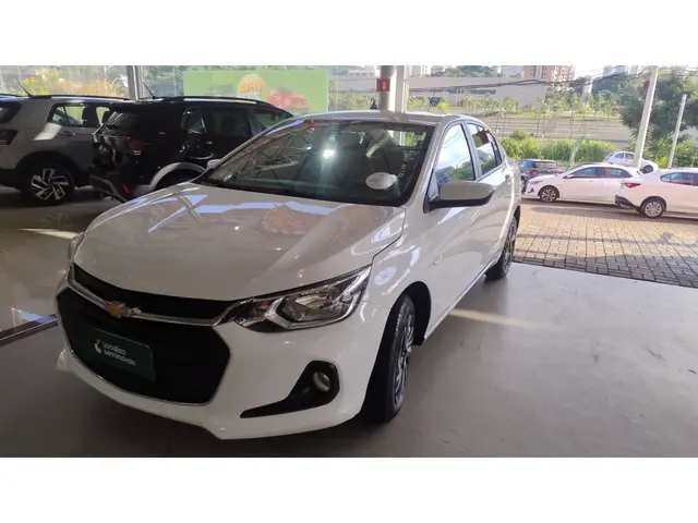 Carro Chevrolet Onix Plus 2025 LT 1.0