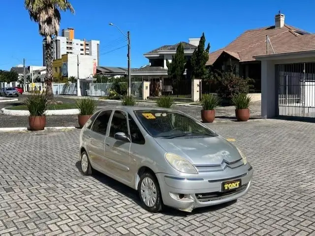 Carro Citroën Xsara Picasso 2008 Exclusive 1.6 16V (flex)