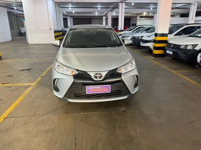 Carro Toyota Yaris Sedan 2025 XL 1.5 (Flex) (Aut)