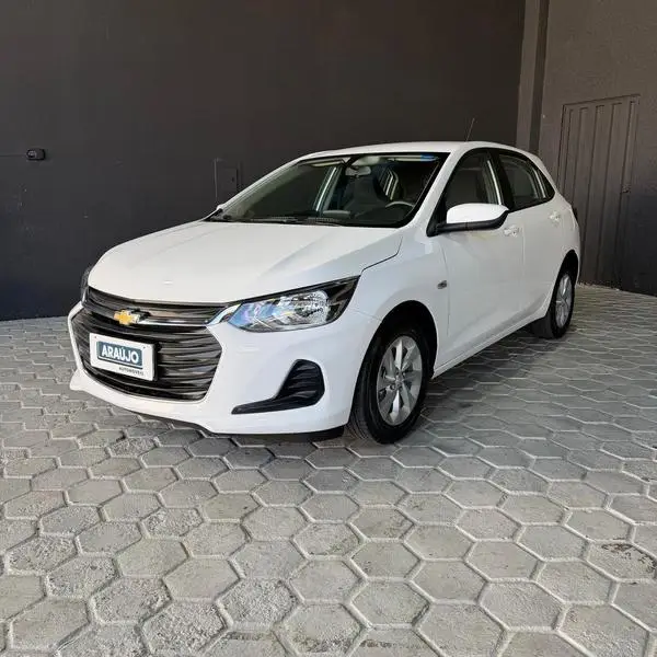 Carro Chevrolet Onix 2023 LT 1.0