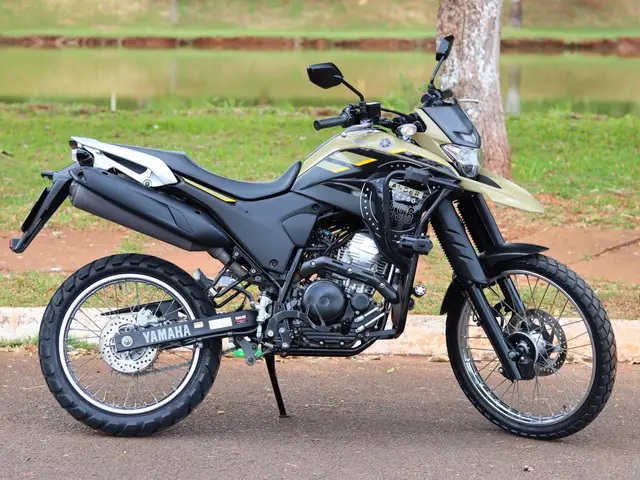 Moto Yamaha XTZ 250 Lander 2023 ABS