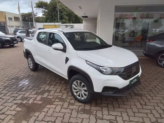 Carro Fiat Strada 2025 Volcano 1.3 Flex 8V CD Aut.