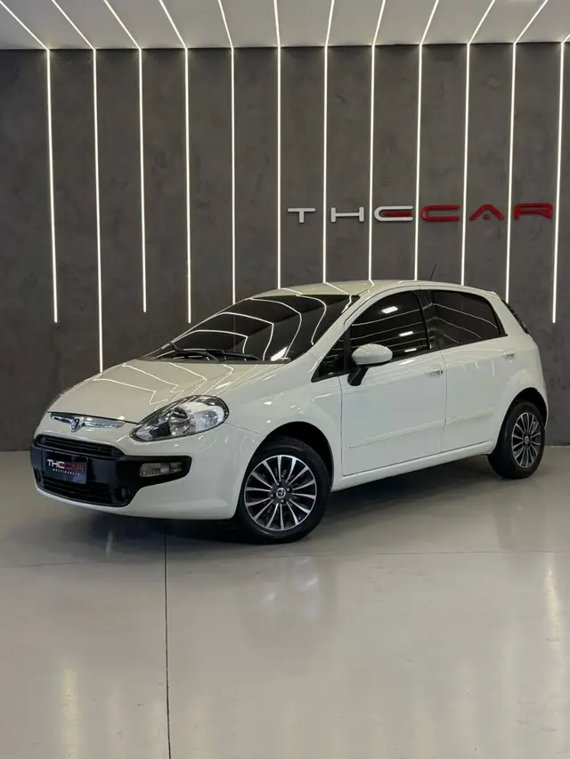 Carro Fiat Punto 2016 ATTRACTIVE ITALIA 1.4 F.Flex 8V 5p