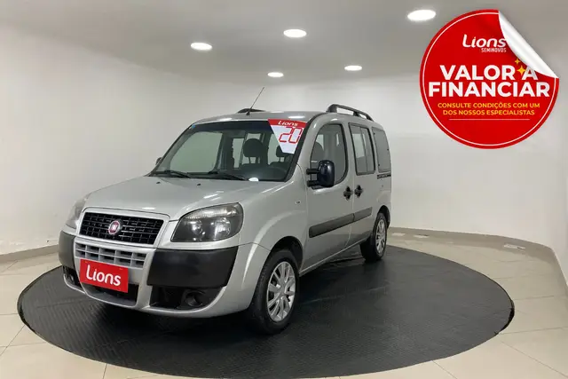 Carro Fiat Doblò 2020 Essence 1.8 16V (Flex)