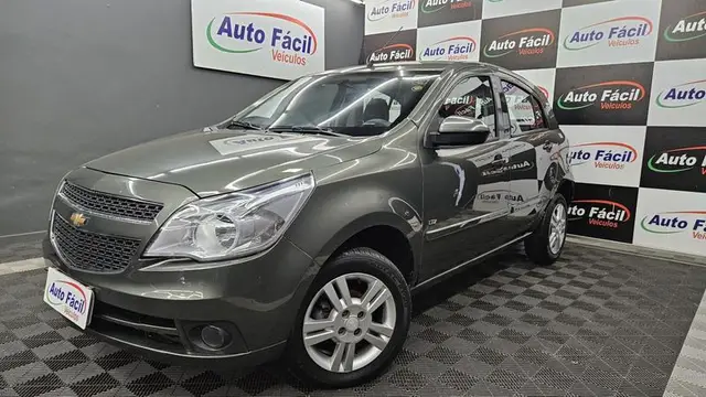Carro Chevrolet Agile 2011 LTZ 1.4 8V (Flex)